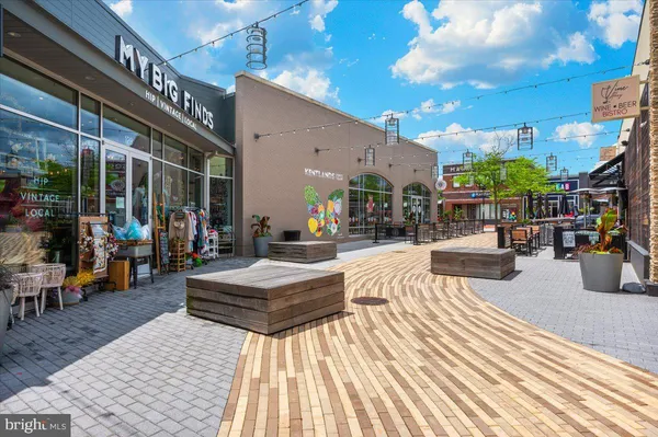 $460,000 | 7 Booth Street, Unit 406, Gaithersburg, MD 20878