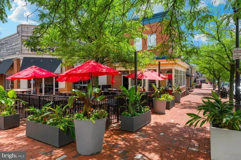 $460,000 | 7 Booth Street, Unit 406, Gaithersburg, MD 20878