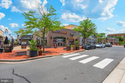 $460,000 | 7 Booth Street, Unit 406, Gaithersburg, MD 20878