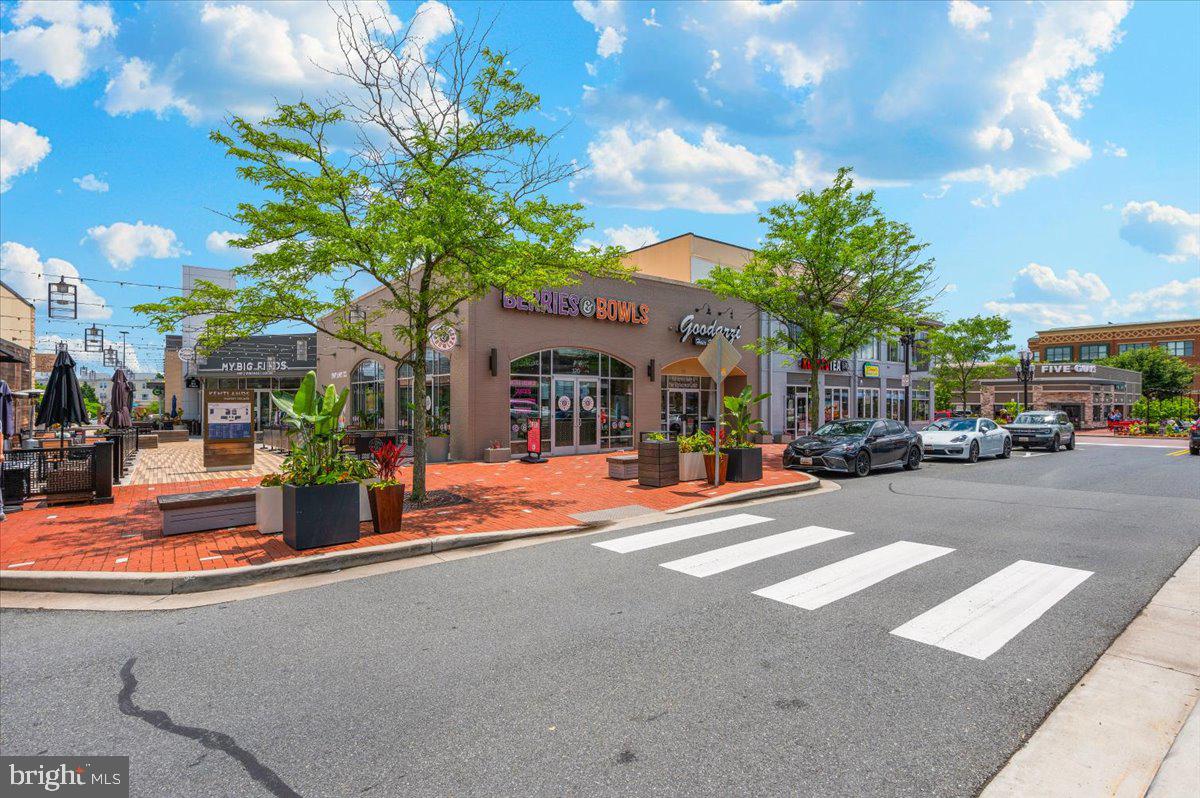 7 Booth Street, Unit 406 Gaithersburg, MD 20878 - Photo 94 of 117 Neighborhood amenities