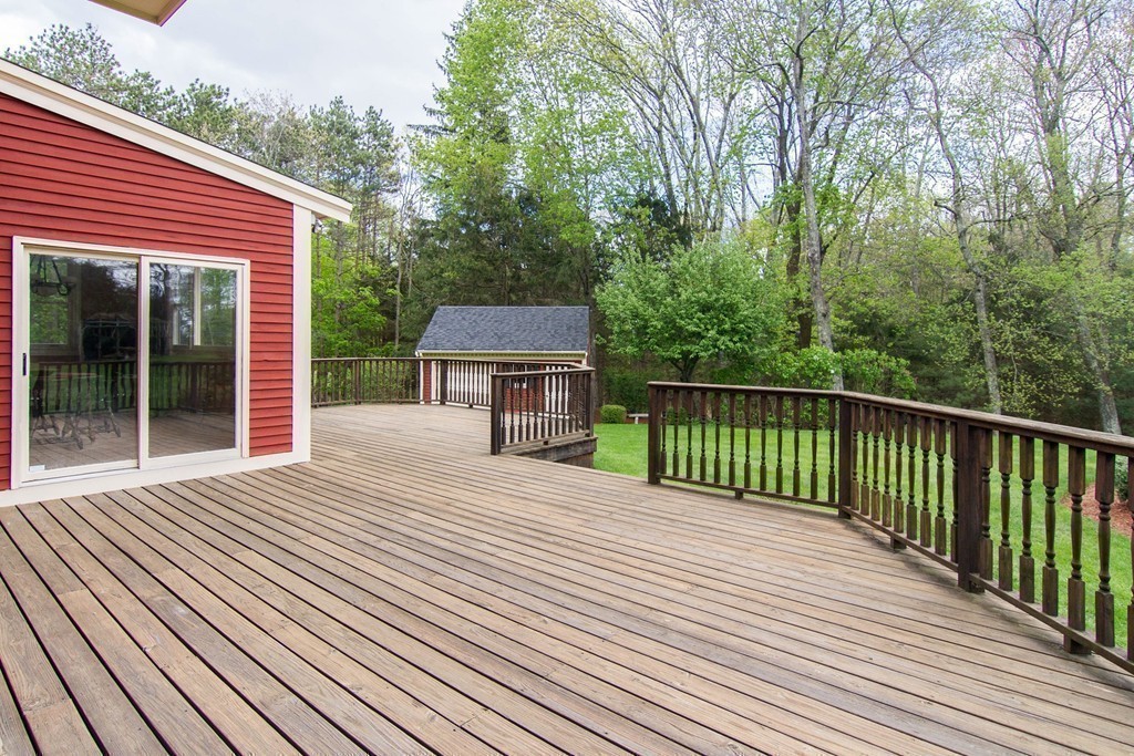 4 Old Town Road Walpole, MA 02081 - Photo 21 of 29 Gallery Image 21