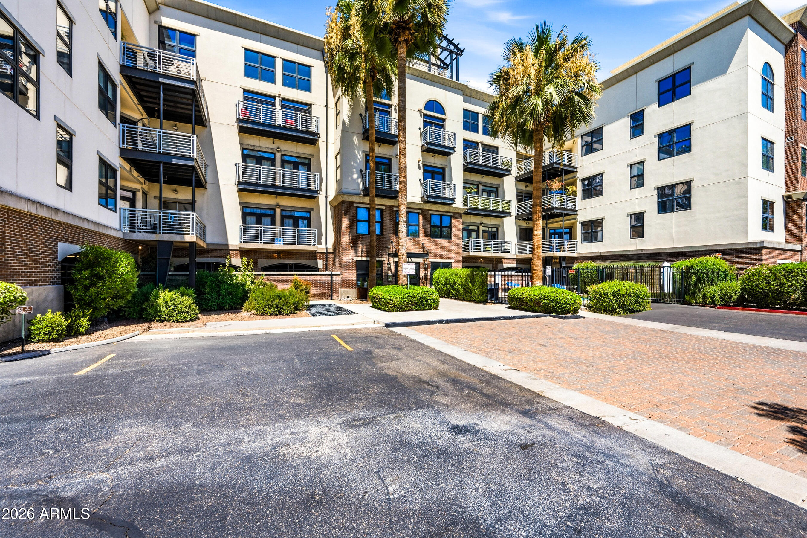914 East Osborn Road, Unit 416 Phoenix, AZ 85014 - Photo 3 of 56 5-914EOR416-ocupix-