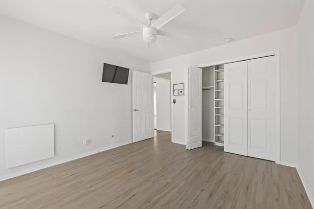 $1,950 | 201 North Waters Edge Drive, Unit 302, Glendale Heights, IL 60139