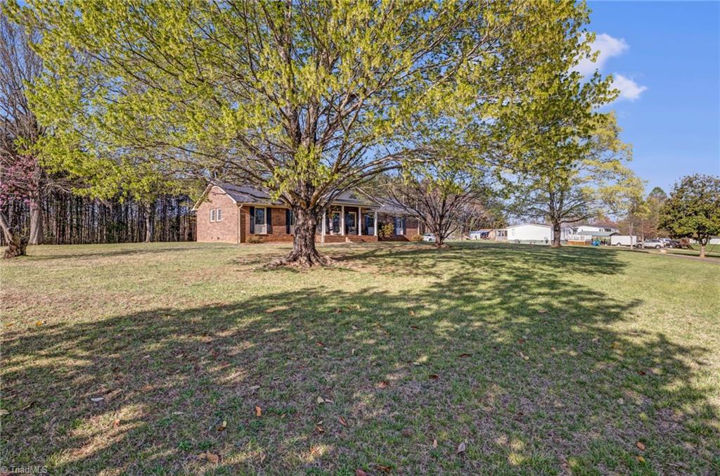 661 Anglin Mill Road Stoneville, NC 27048 - Photo 4 of 30 Gallery Image 4