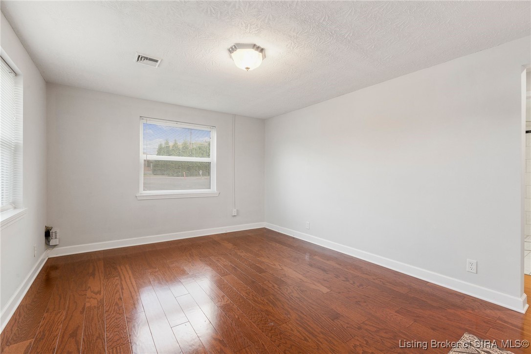 1705 Ormond Road New Albany, IN 47150 - Photo 7 of 35 Gallery Image 7