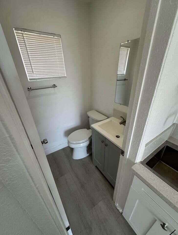 10485 Santa Cruz Road Desert Hot Springs, CA 92240 - Photo 11 of 16 a bathroom with a sink and a mirror