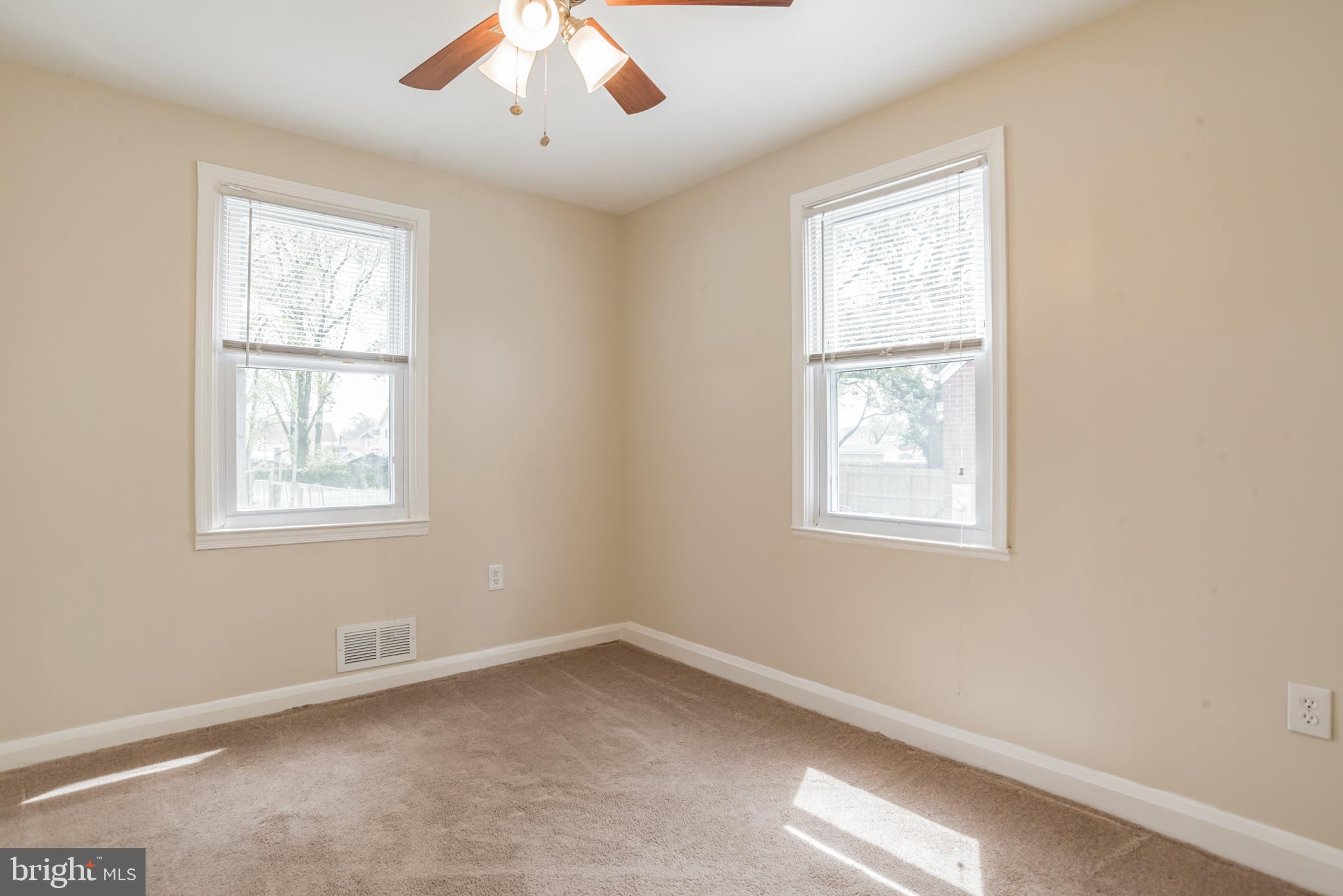 319 Wye Road Essex, MD 21221 - Photo 17 of 30