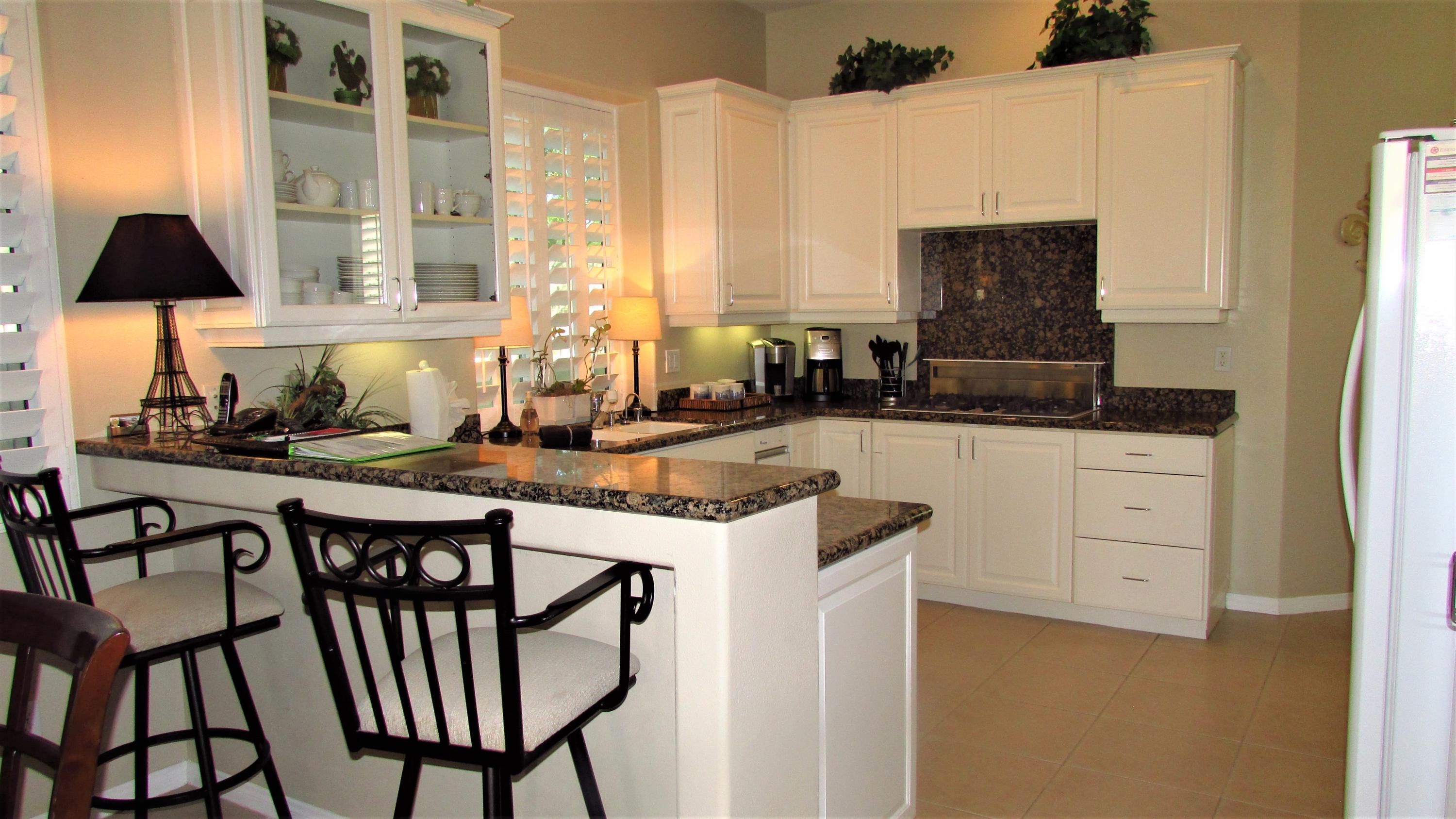 34 Paris Way Rancho Mirage, CA 92270 - Photo 11 of 35 11