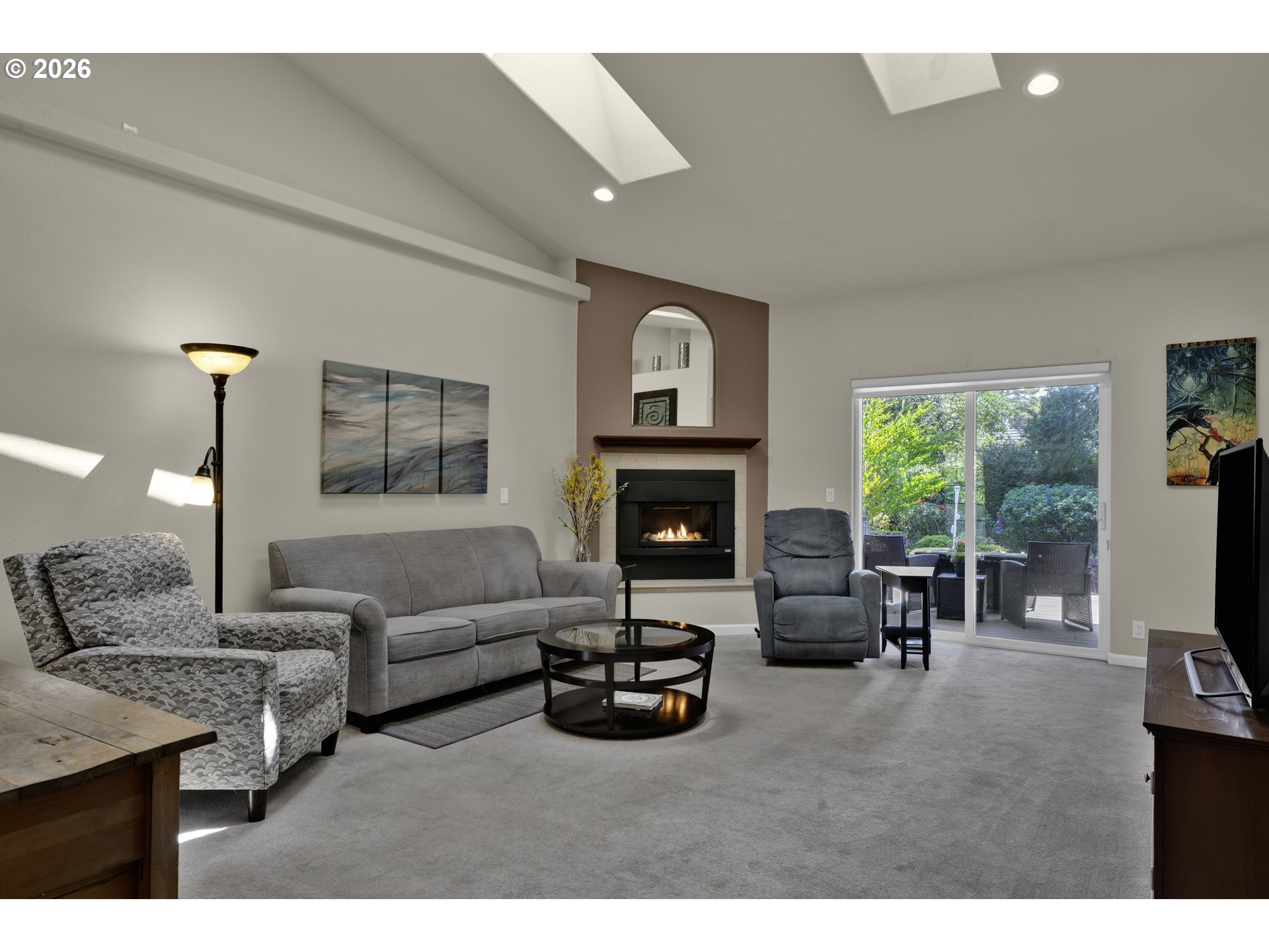 109 Ocean View Court Florence, OR 97439 - Photo 15 of 48