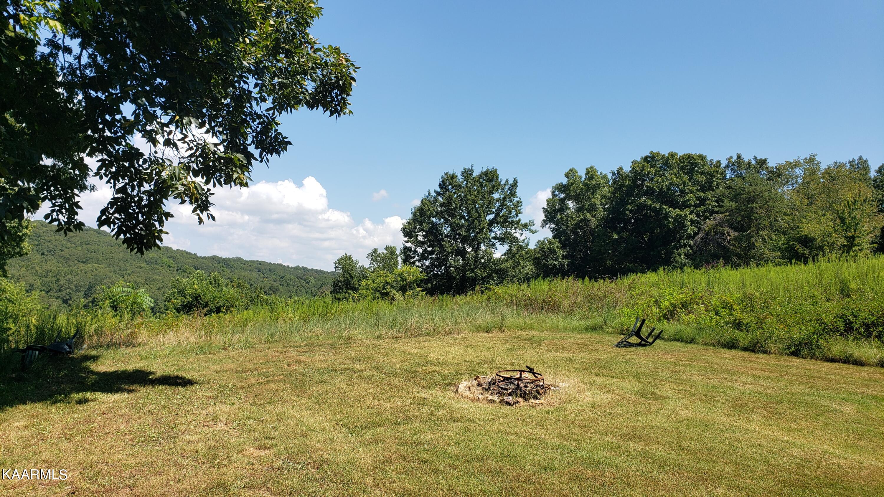 1142 Smallen Road Loudon, TN 37774 - Photo 10 of 13 20220827_124733