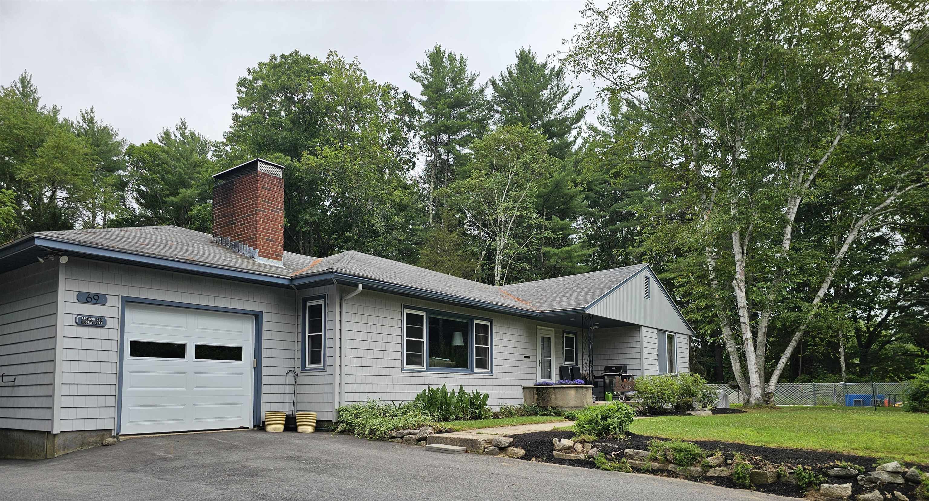 69 Piscataqua Road Durham, NH 03824 - Photo 2 of 17