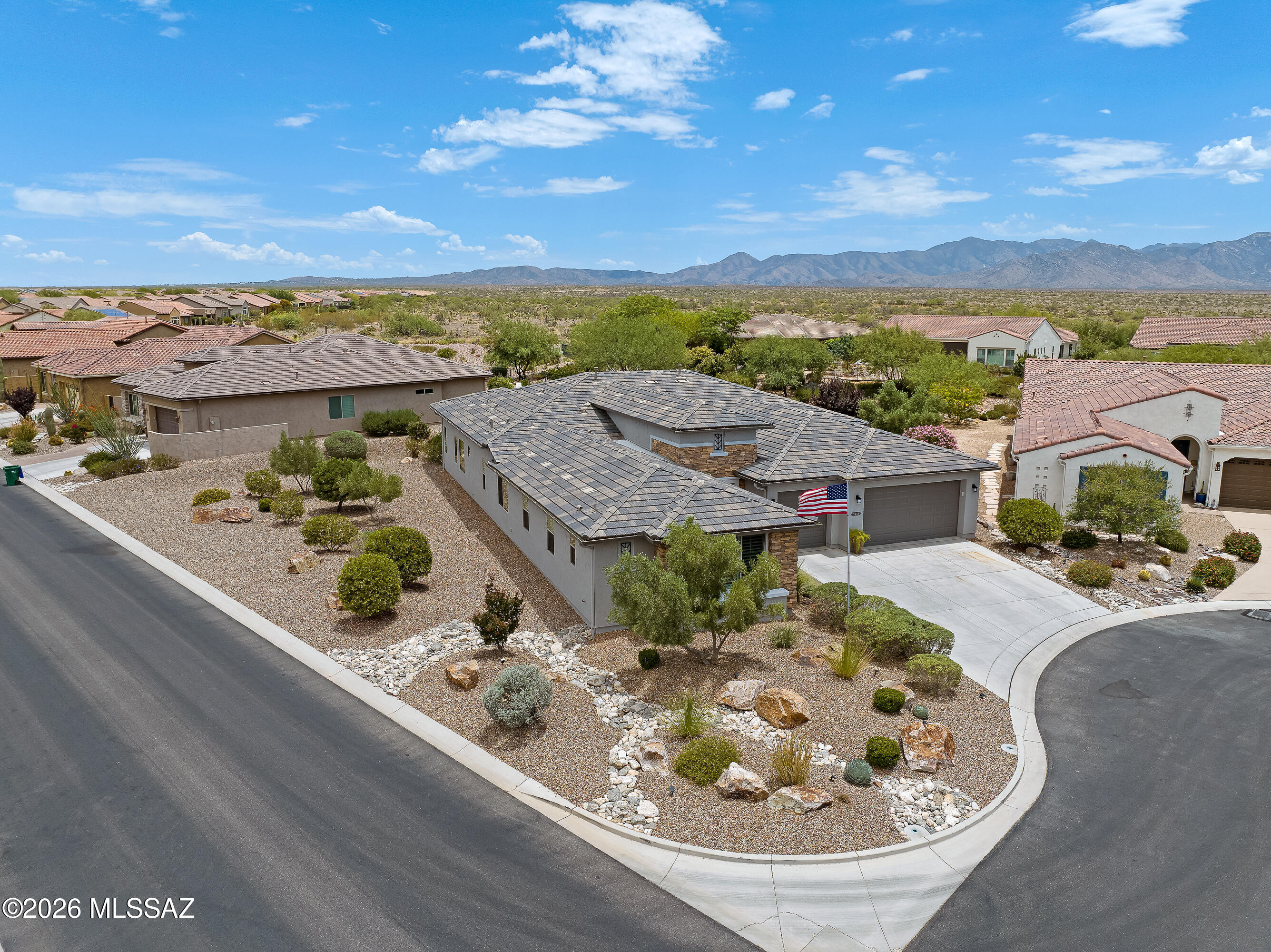 60961 East Arbor Basin Road Oracle, AZ 85623 - Photo 38 of 50 Welcome Home to Resort Living