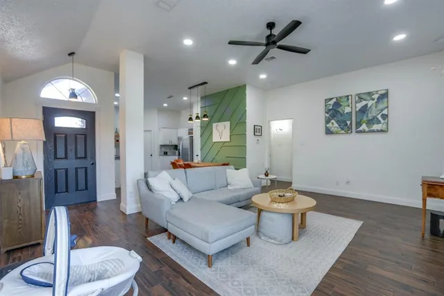 $1,900 | 7402 Ryan Road, Rowlett, TX 75089