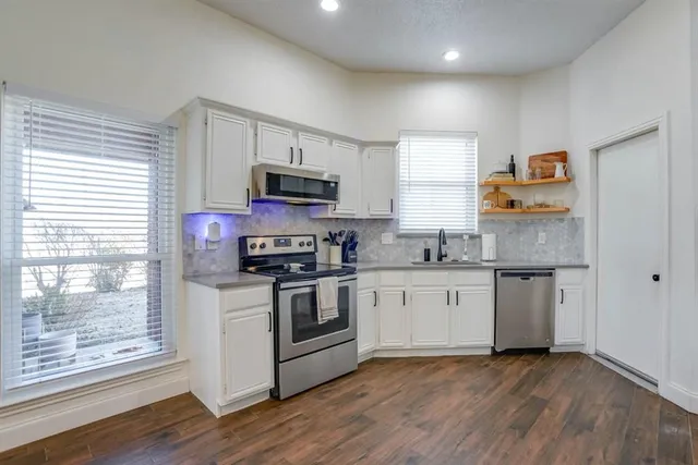 $1,900 | 7402 Ryan Road, Rowlett, TX 75089