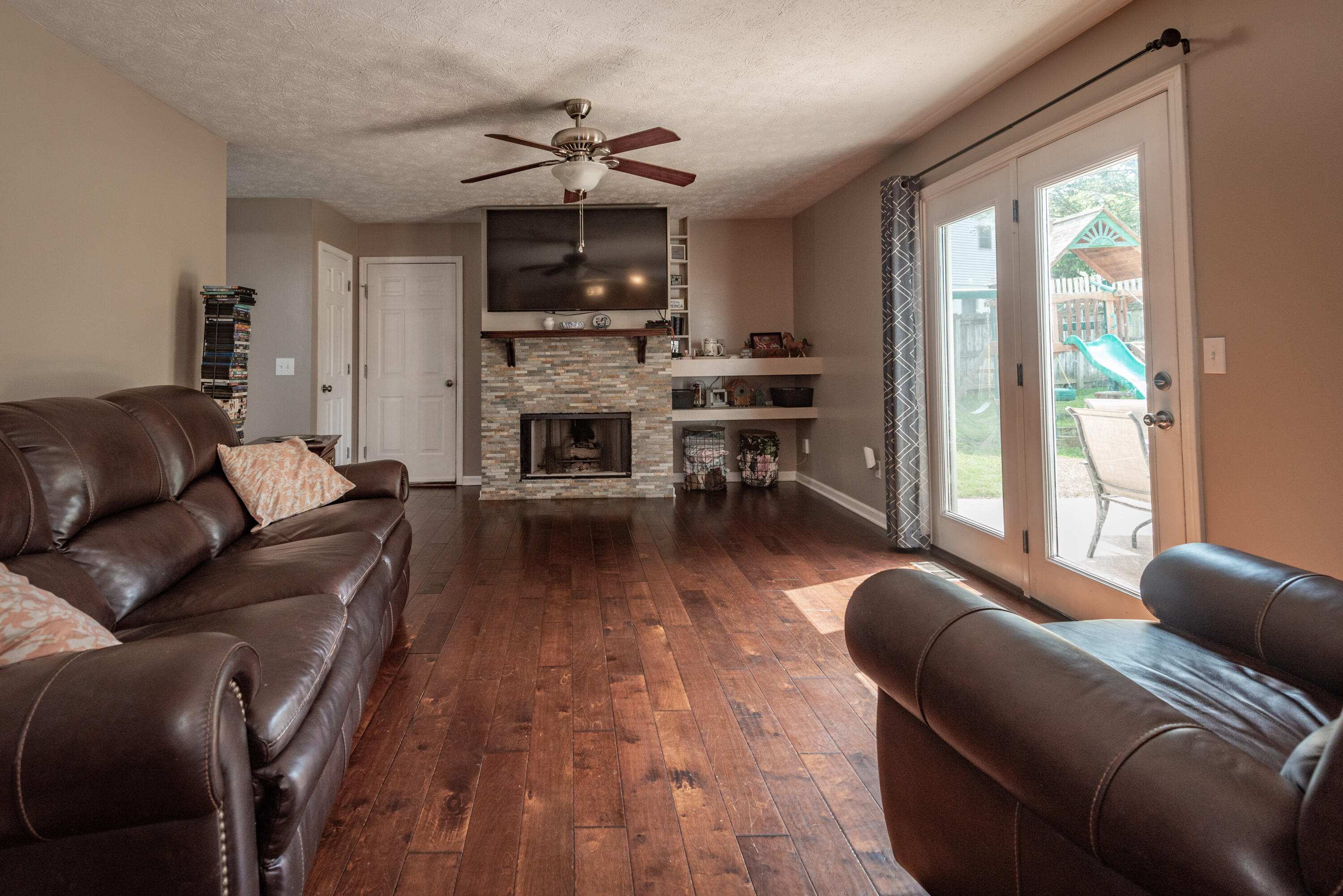 101 Ridge Road Versailles, KY 40383 - Photo 5 of 19 DSC_3064