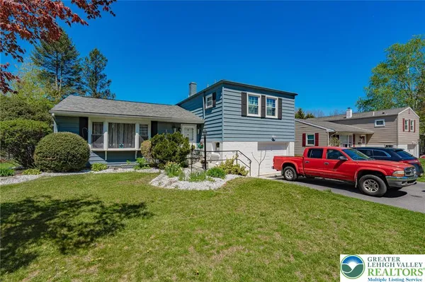$3,100 | 2627 Nottingham Road, Bethlehem, PA 18017