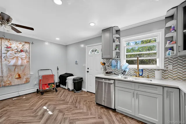 $809,999 | 356 North Broadway, Yonkers, NY 10701