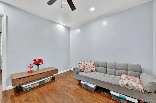 $809,999 | 356 North Broadway, Yonkers, NY 10701