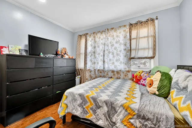 $809,999 | 356 North Broadway, Yonkers, NY 10701