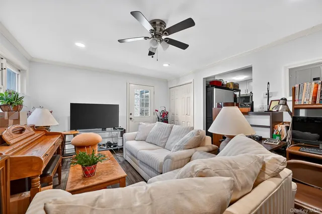 $809,999 | 356 North Broadway, Yonkers, NY 10701