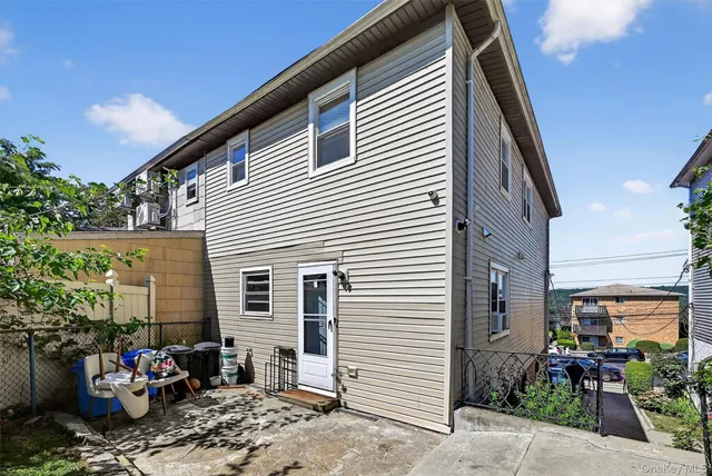 $809,999 | 356 North Broadway, Yonkers, NY 10701