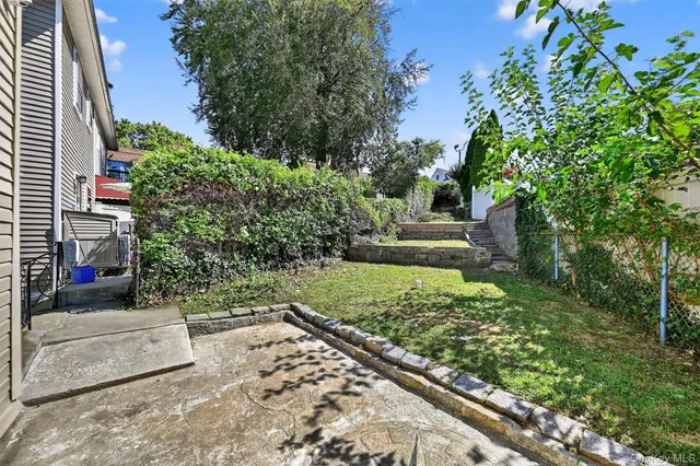 $809,999 | 356 North Broadway, Yonkers, NY 10701