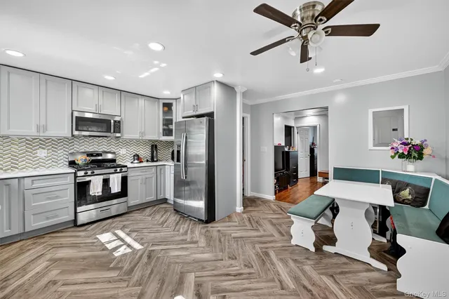 $809,999 | 356 North Broadway, Yonkers, NY 10701