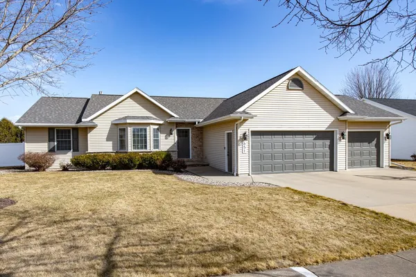 $465,000 | 651 Rundquist Way, Kimberly, WI 54136