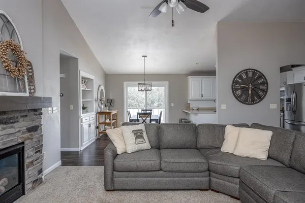 $465,000 | 651 Rundquist Way, Kimberly, WI 54136