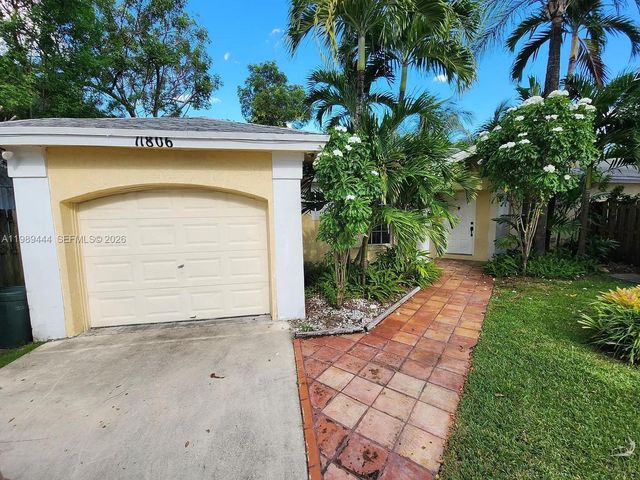 $574,999 | 11806 Southwest 102nd Street, Miami, FL 33186