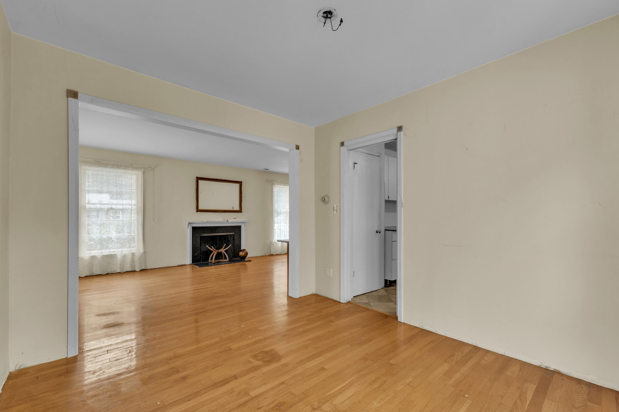 6 Ruthven Place Ann Arbor, MI 48104 - Photo 11 of 39 ruthven-12