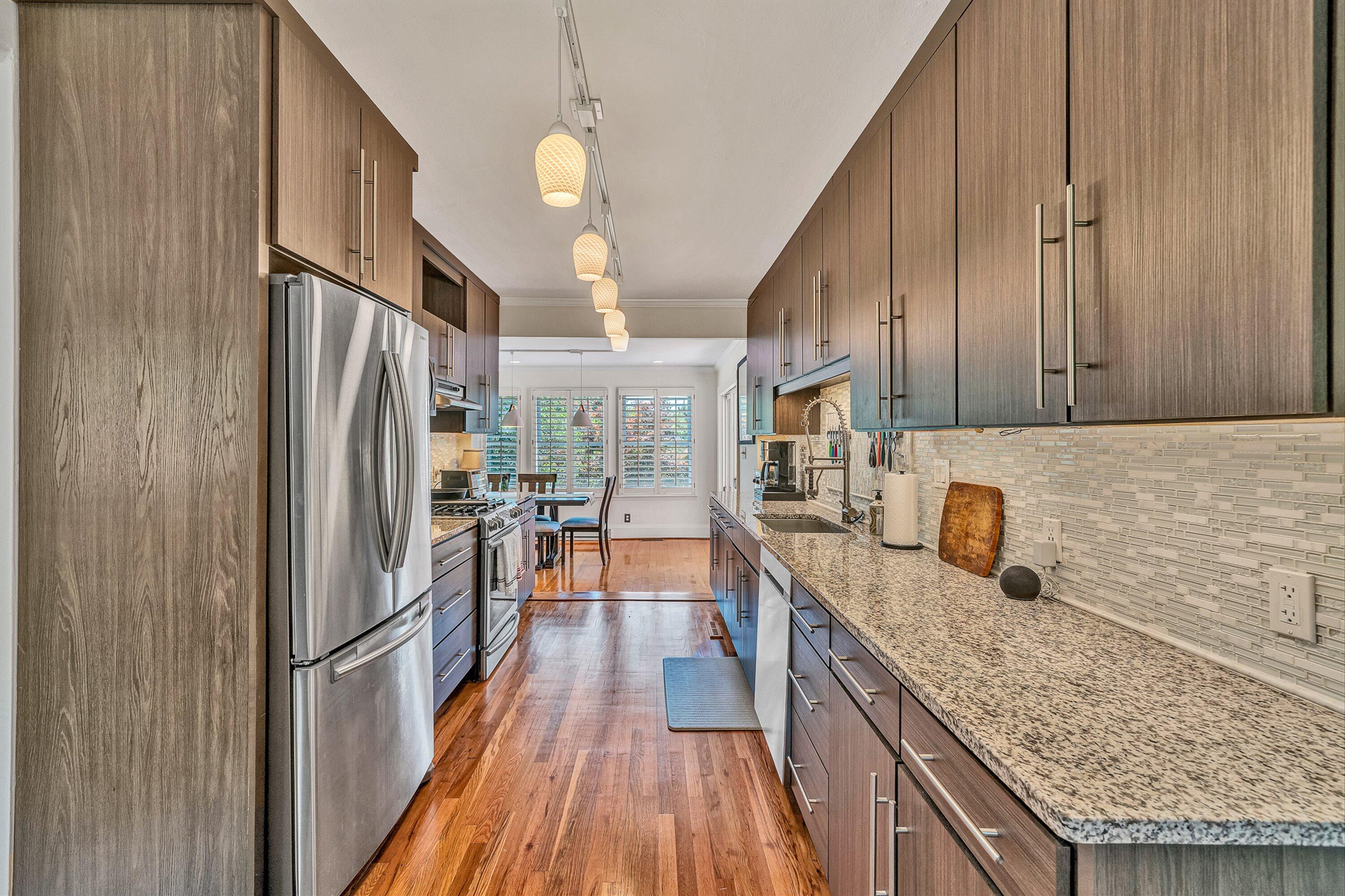 2225 Yellow Mountain Road Southeast Roanoke, VA 24014 - Photo 15 of 52 21-VM-07136