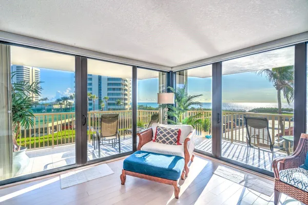 $4,750 | 5480 North Ocean Drive, Unit B2A, Singer Island, FL 33404