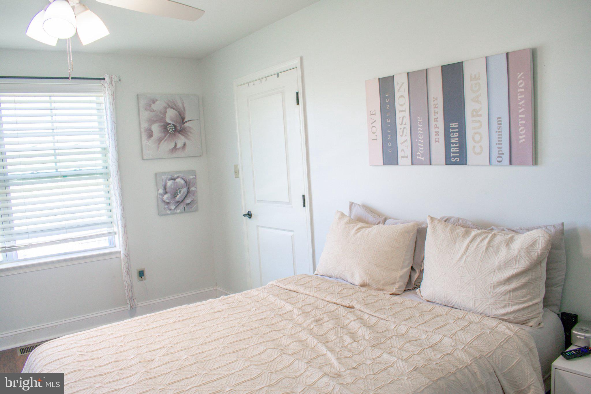 25 Rowand Way East Clementon, NJ 08021 - Photo 9 of 15 Serene bedroom with soft hues.