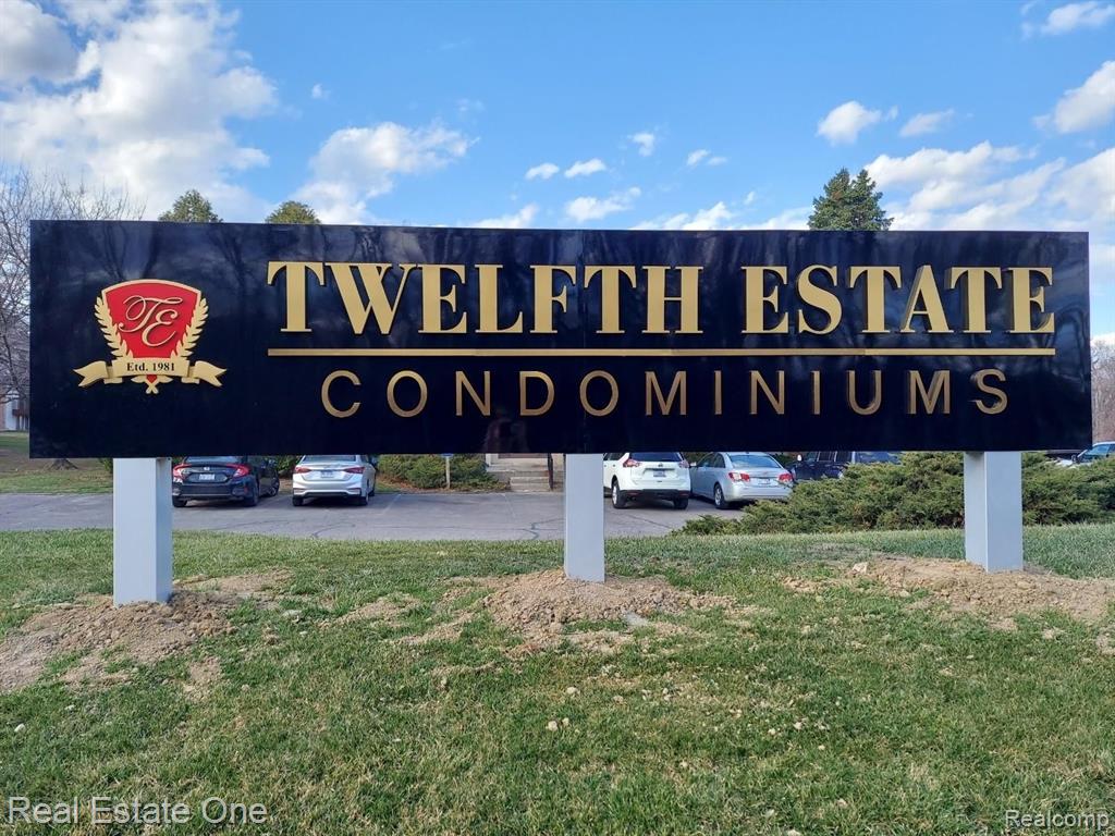 30038 West 12 Mile Road, Unit 42 Farmington, MI 48334 - Photo 2 of 23