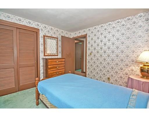 4 Charlesgate Road Chelmsford, MA 01824 - Photo 17 of 32