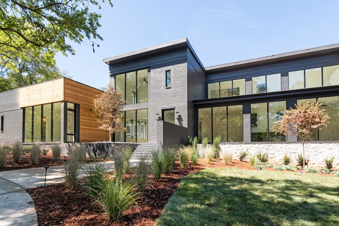 4915 Sewanee Road Nashville, TN 37220 - Photo 1 of 13 Gallery Image 1