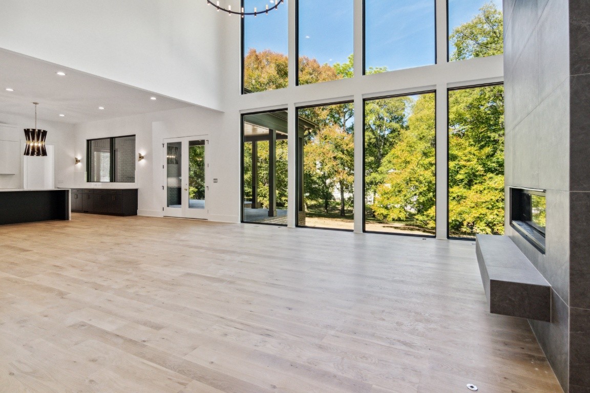4915 Sewanee Road Nashville, TN 37220 - Photo 7 of 13 Gallery Image 7