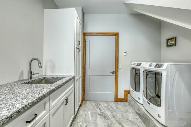 $1,699,900 | 5517 Dickson Road, Minnetonka, MN 55345