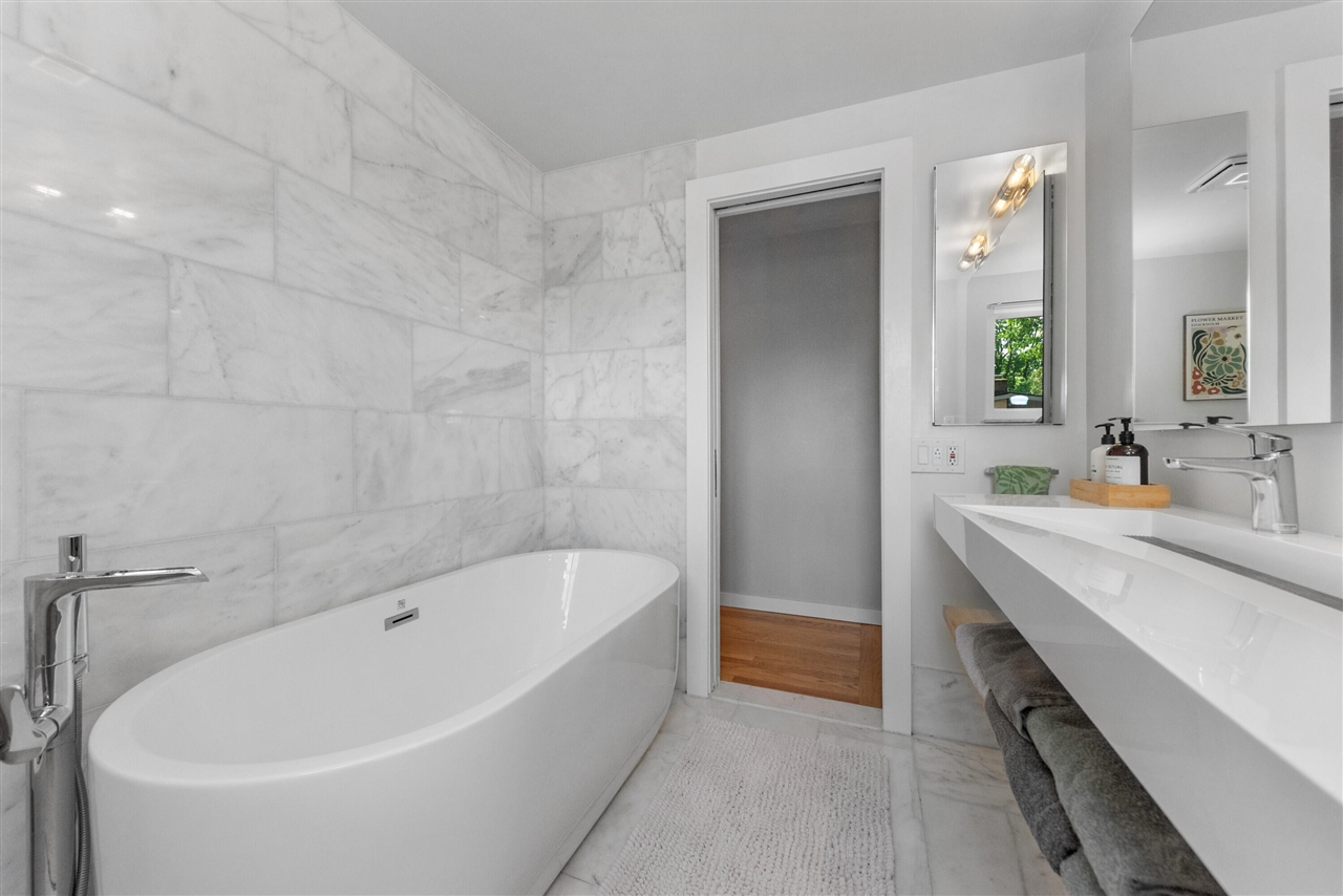 2740 Manchester Road Ann Arbor, MI 48104 - Photo 26 of 55