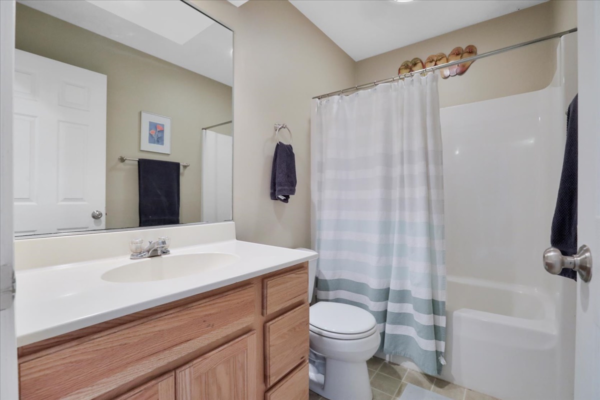 2302 Branch Road Champaign, IL 61821 - Photo 17 of 19 a bathroom with a sink toilet and shower