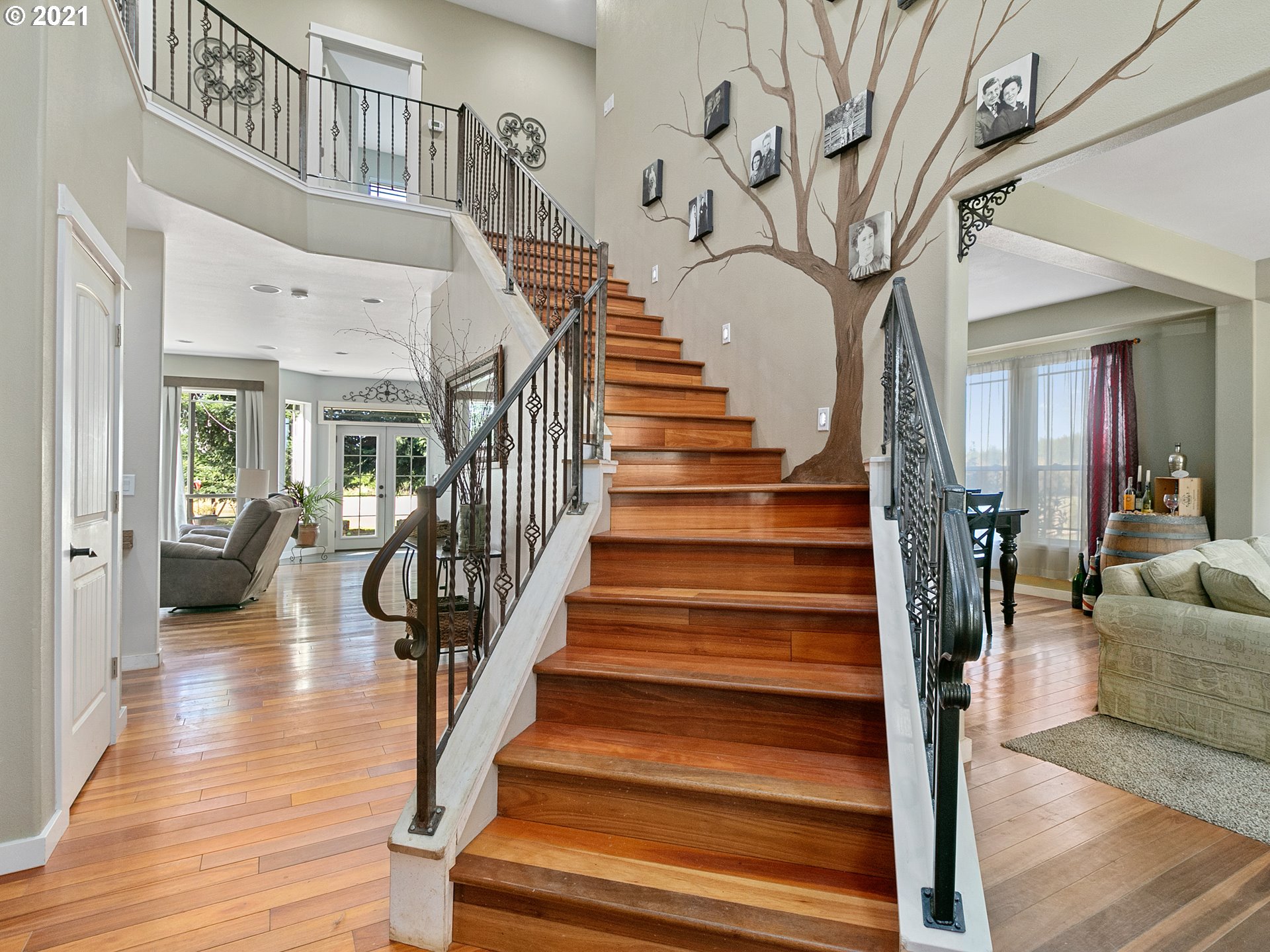 35412 Southeast Shade Tree Lane Estacada, OR 97023 - Photo 3 of 32 a view of entryway and hall with wooden floor