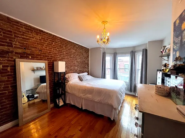 $4,200 | 170 I Street, Unit 2, Boston, MA 02127