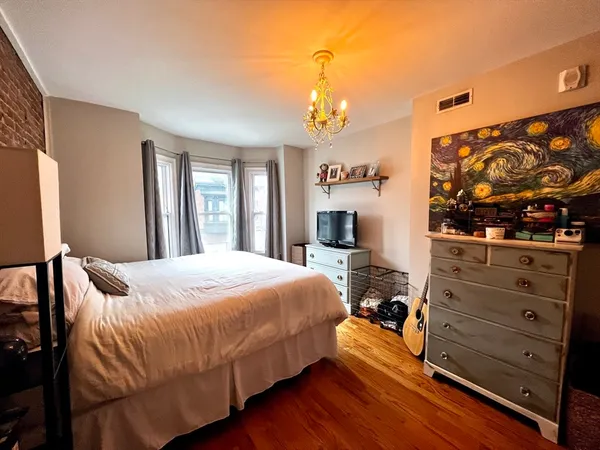$4,200 | 170 I Street, Unit 2, Boston, MA 02127