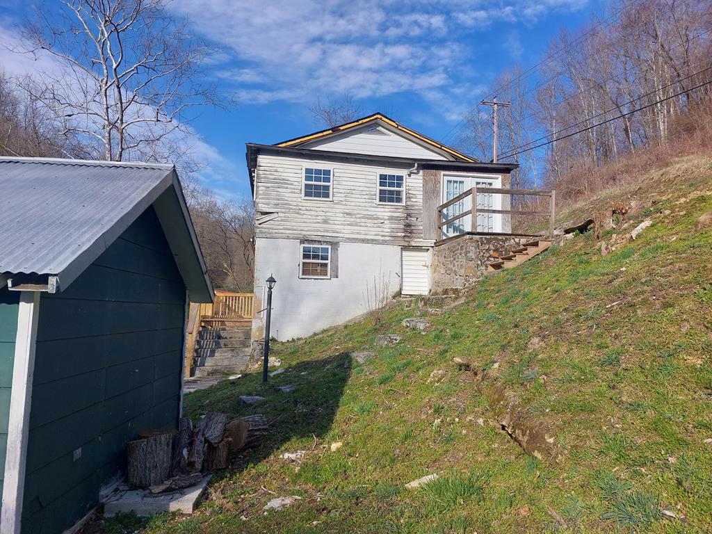 348 Adria Road North Tazewell, VA 24630 - Photo 34 of 36 Gallery Image 34