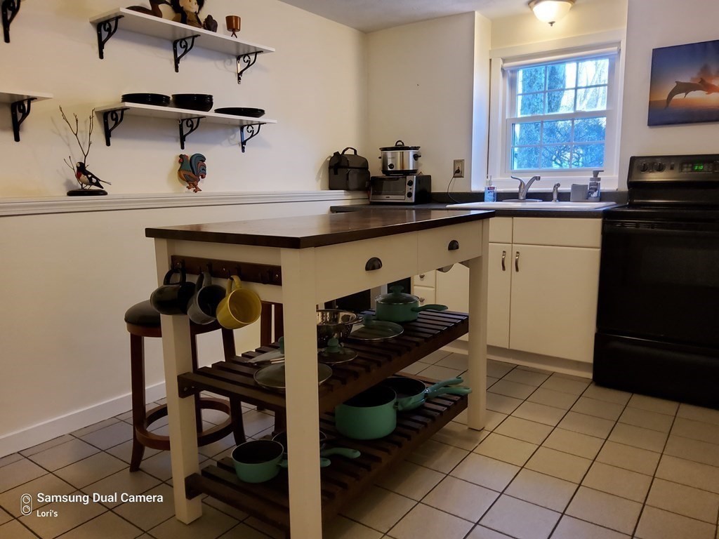 161 Old Meetinghouse Road, Unit 161 Auburn, MA 01501 - Photo 13 of 22