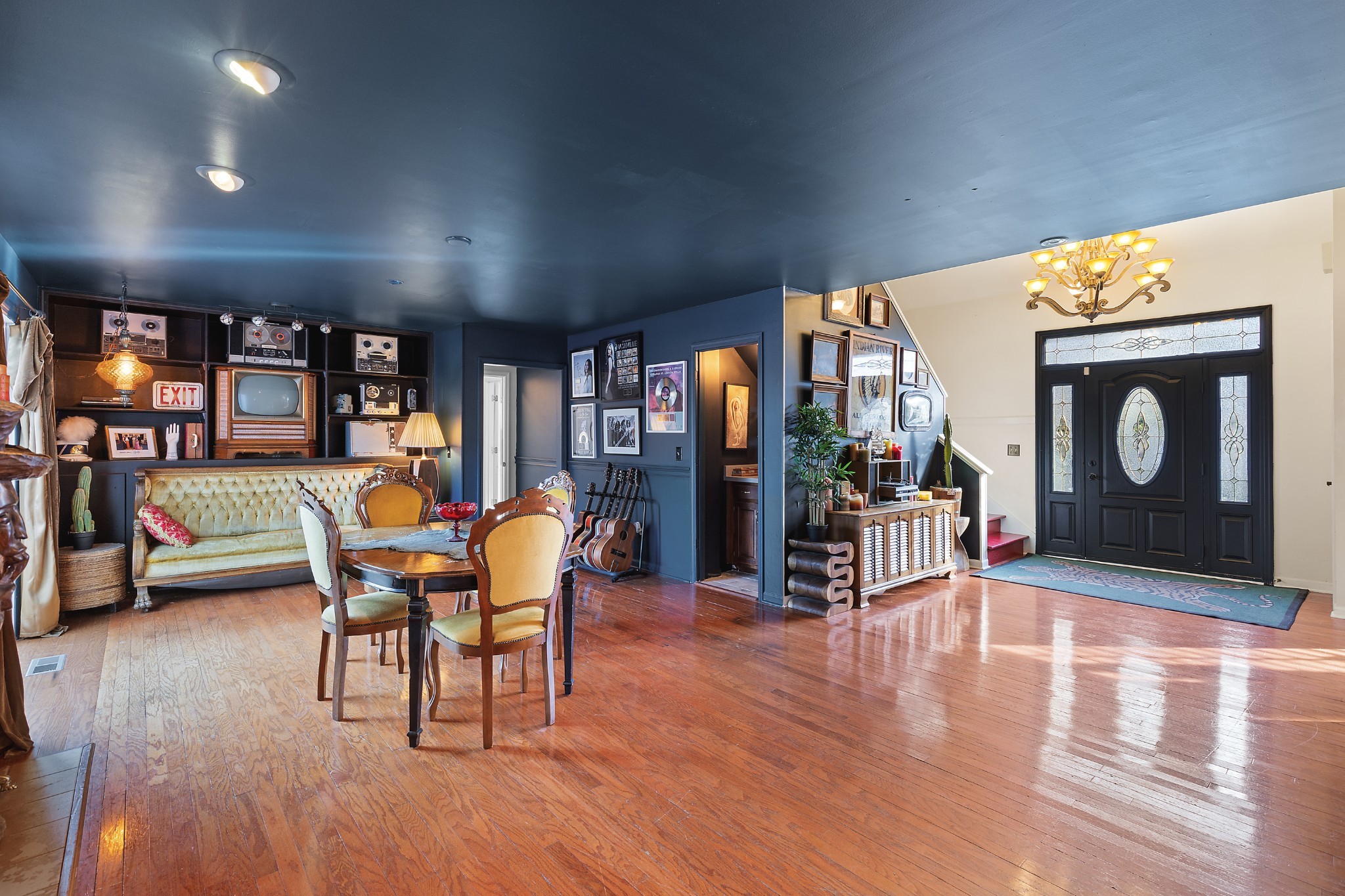 2440 Ravine Drive Nashville, TN 37217 - Photo 8 of 34