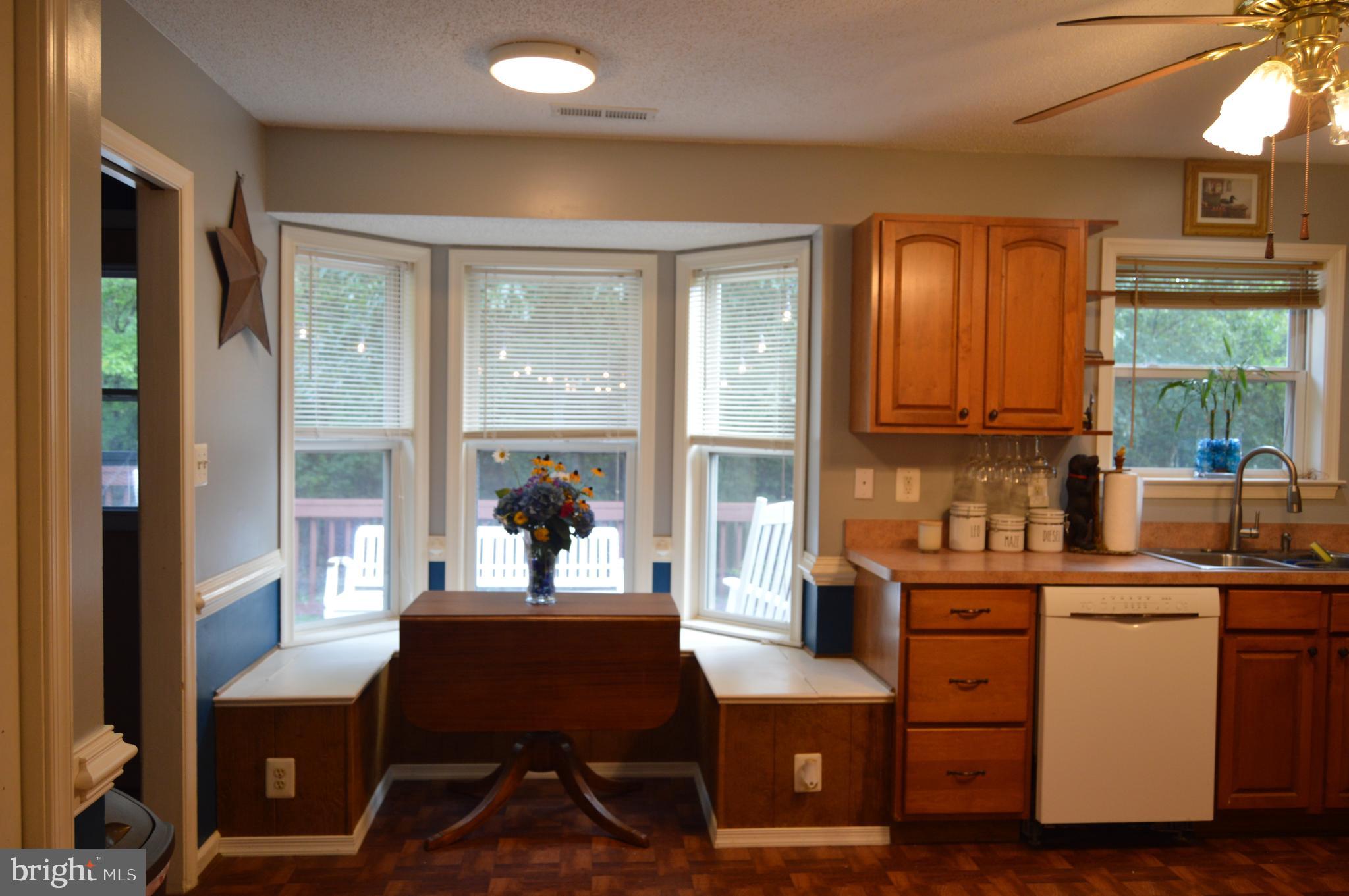 12041 Jesse Lane Ruther Glen, VA 22546 - Photo 20 of 40 Custom Bay window with storage