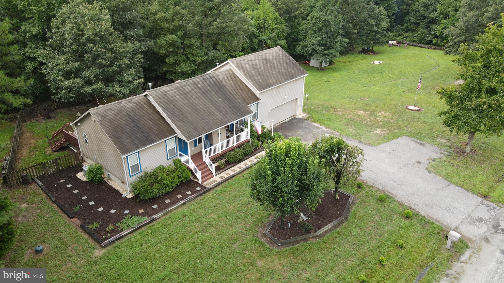 12041 Jesse Lane Ruther Glen, VA 22546 - Photo 3 of 40 Front , look at the yard space!
