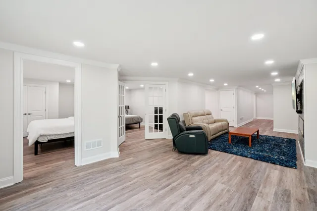 $740,000 | 3056 North Spurway Drive, Ann Arbor, MI 48105